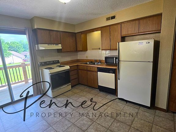 5th image of 3264 NW Mill Dr