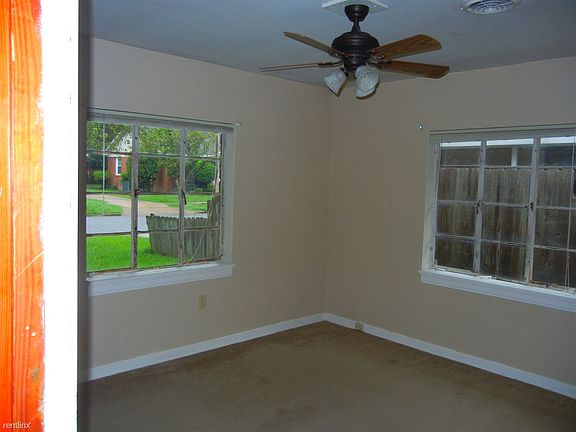 Bedroom 1 of 3