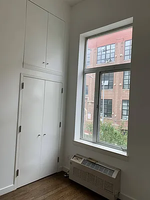 Rented by Carnegie Management Inc | media 10