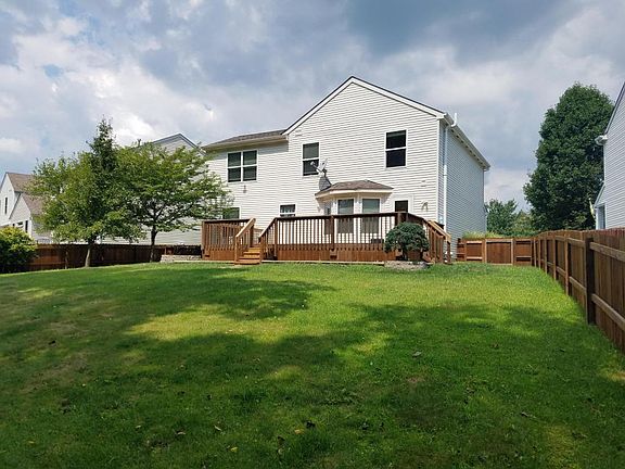 5th image of 7993 Headwater Dr