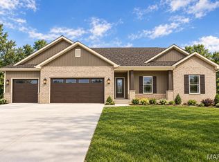 728 Stone Briar Dr, O'Fallon, IL 62269