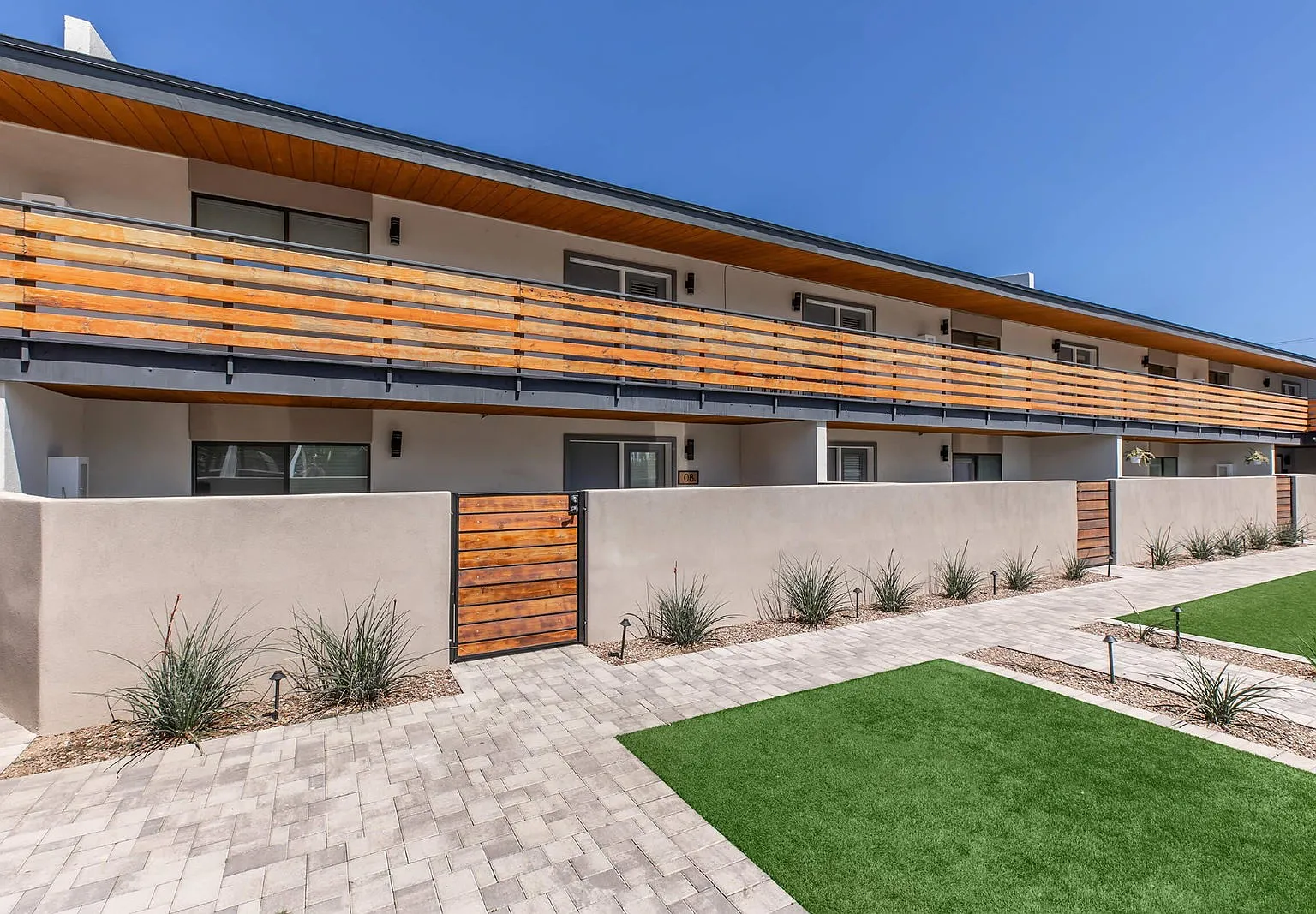 Quays at Encanto — Photo 3