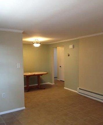 3rd image of 331 E Market St