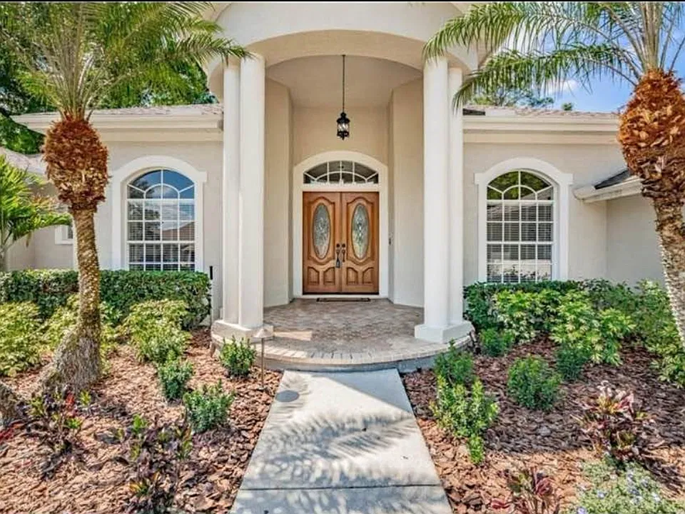 713 Fayette Pl