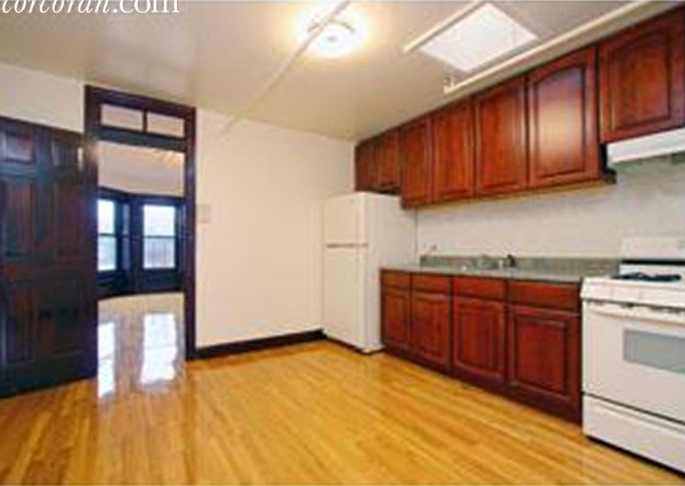 2nd image of 538 2nd St #1