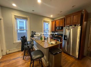 36 Cherokee St #2F, Boston, MA 02120