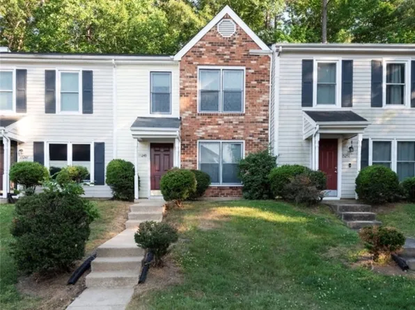 15249 Broadwater Cir, Chester, VA 23831