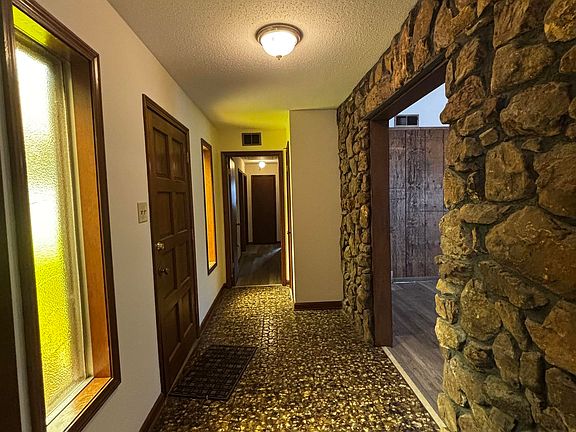 4th image of 5719 Pinola Ave