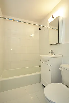 Rented by Gatsby Enterprises, LLC | media 11