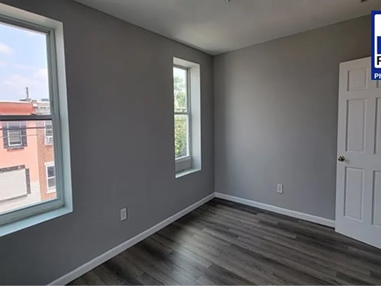2740 C St — Photo 3