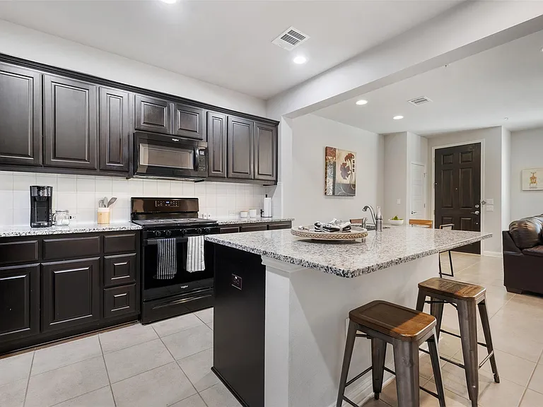 13800 Lyndhurst St #222 — Photo 15