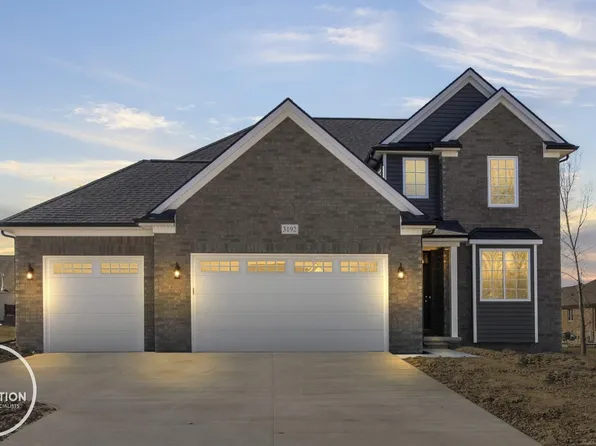 3119 Regatta Ln #15, Saint Clair, MI 48079