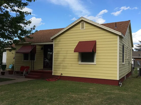 716 N Market Ave, Watonga, OK 73772