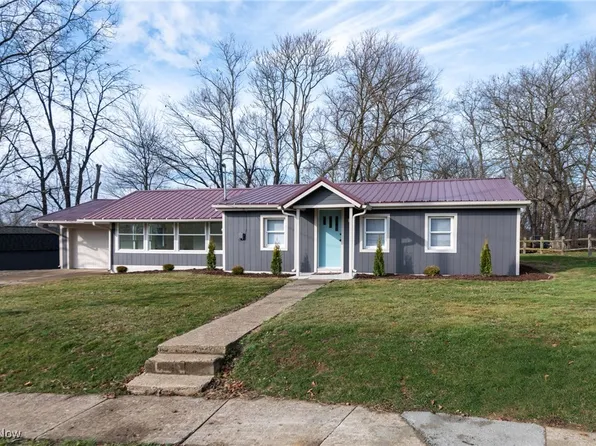 6646 State Route 93 NW, Dundee, OH 44624