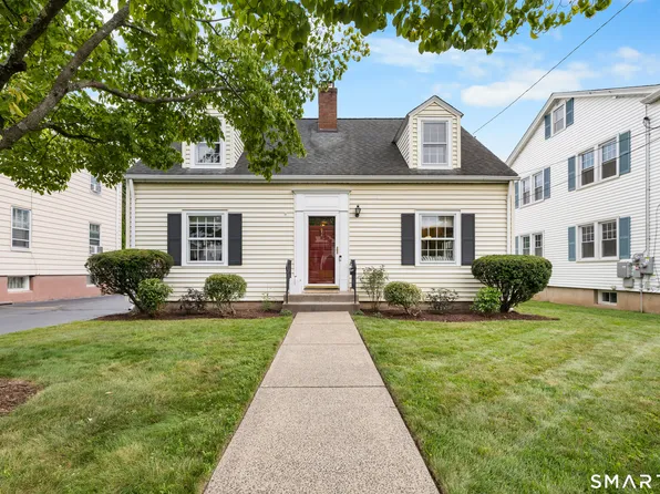 57 Fennbrook Road, West Hartford, CT 06119