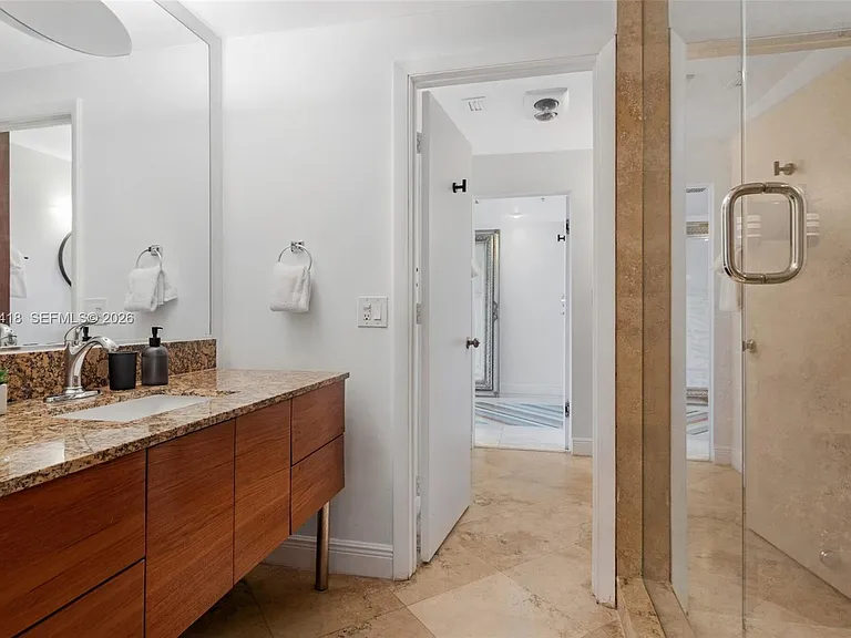 5781 Biscayne Blvd #Penthouse 3 — Photo 40