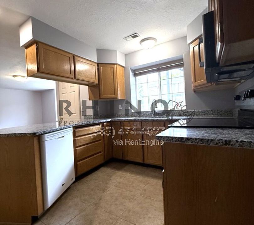 1st image of 370 W 4900 S APT 8