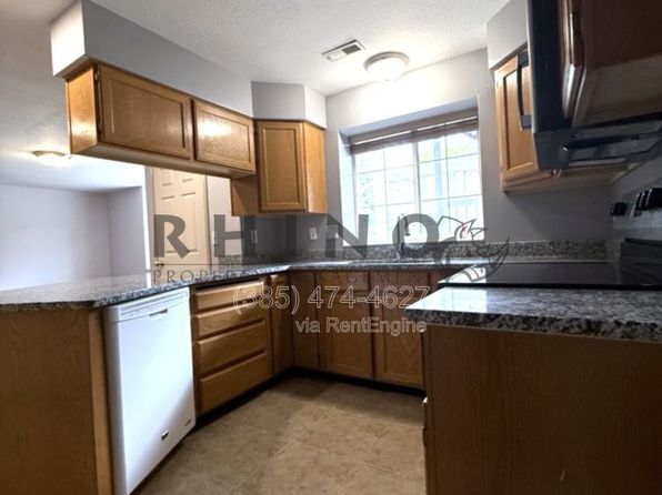 370 W 4900 S APT 8