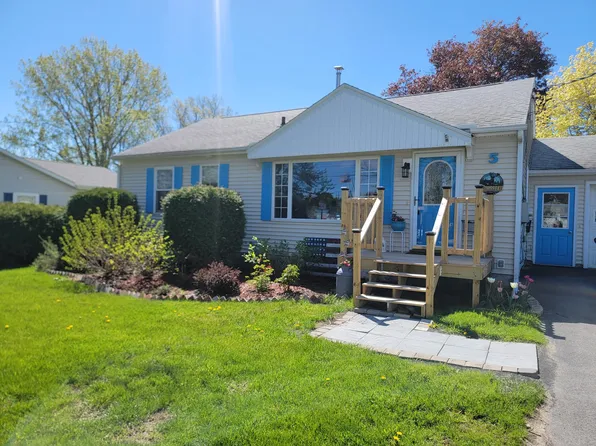 5 Tom Miller Rd, Plattsburgh, NY 12901