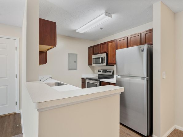 13000 Hampton Club Dr #104