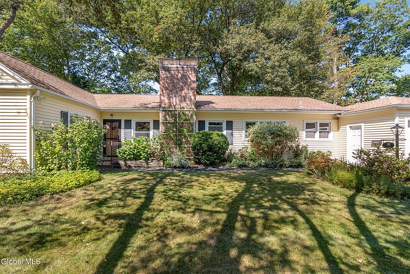 3rd image of 47 Oldox Road