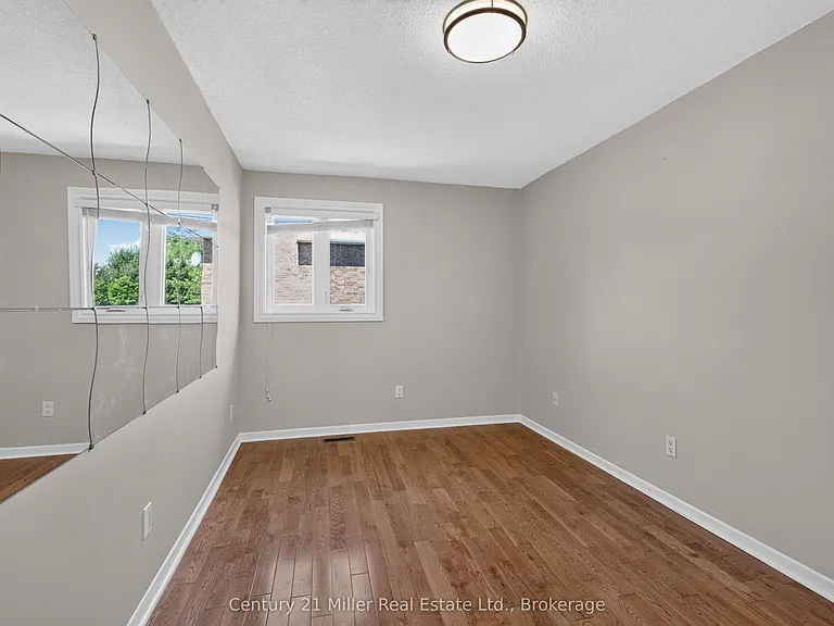 1162 Avondale Dr — Photo 15