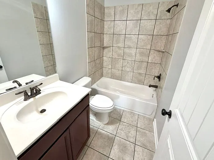 150 Clay Hills Dr — Photo 10