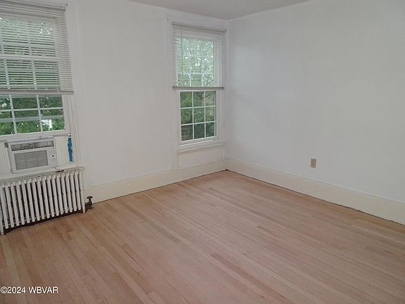 2nd image of 323 Cherry St