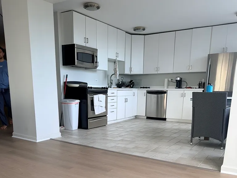 405 N Wabash Ave #4704 — Photo 10