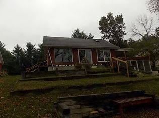 E2751 Porter Rd, Lone Rock, WI 53556