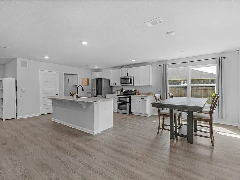 6537 Torrey Pines Trce — Photo 12