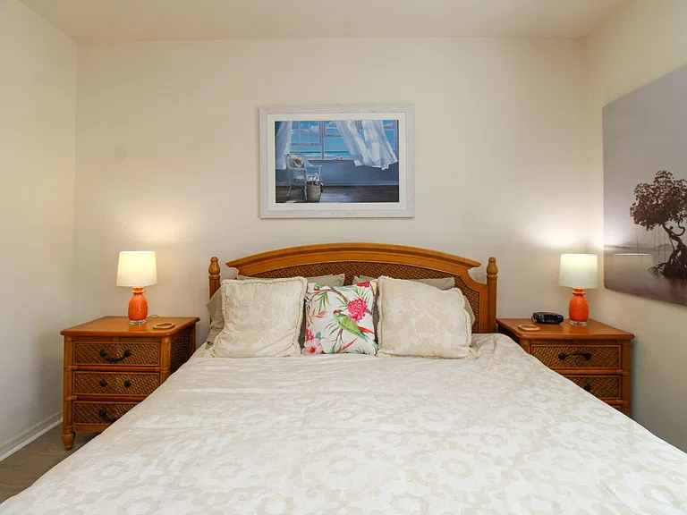 519 Roma Ct #3206 — Photo 30