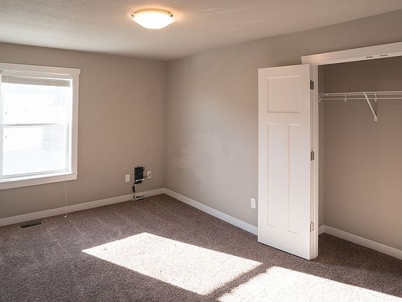 4th image of 2271 3rd Ave SW #2279