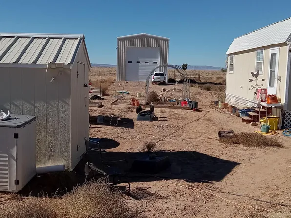 328 Twining Ln, Bosque, NM 87006