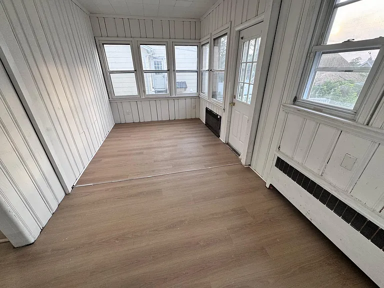 1580 Summit Ave #2 — Photo 14