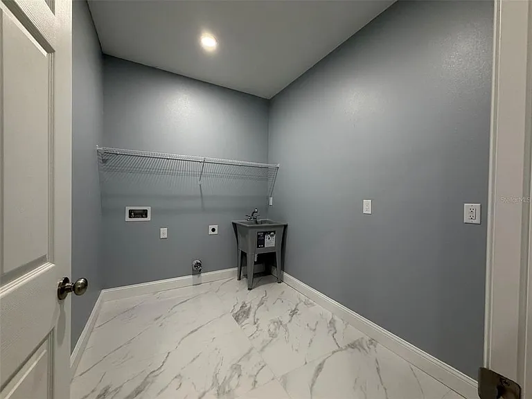 1450 Irma Rd — Photo 6