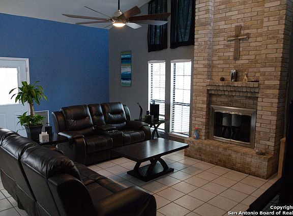 4th image of 6326 Stirrup Ln