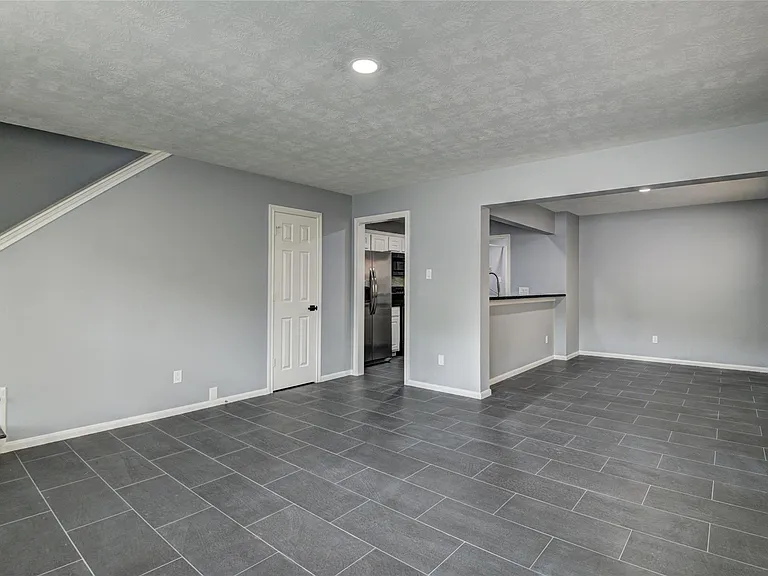 1214 Cleveland St — Photo 3