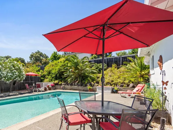 1445 Pastel Lane, Novato, CA 94947