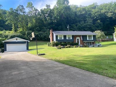 70 Annies Ln, Hagerhill, KY, 41222