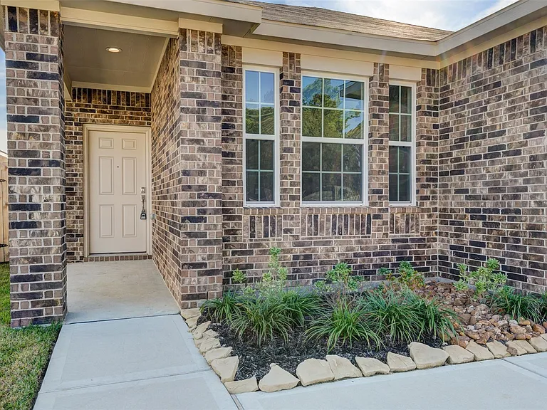 7851 Grand Louis Way — Photo 3