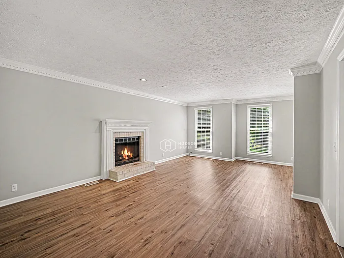 7509 Rolling River Pkwy — Photo 8