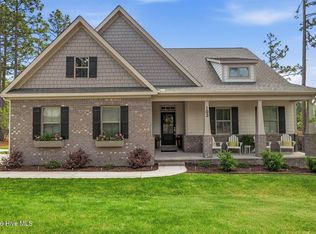 103 Rector Dr, West End, NC 27376