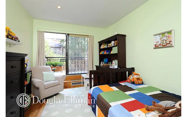 Sold by Douglas Elliman | media 5