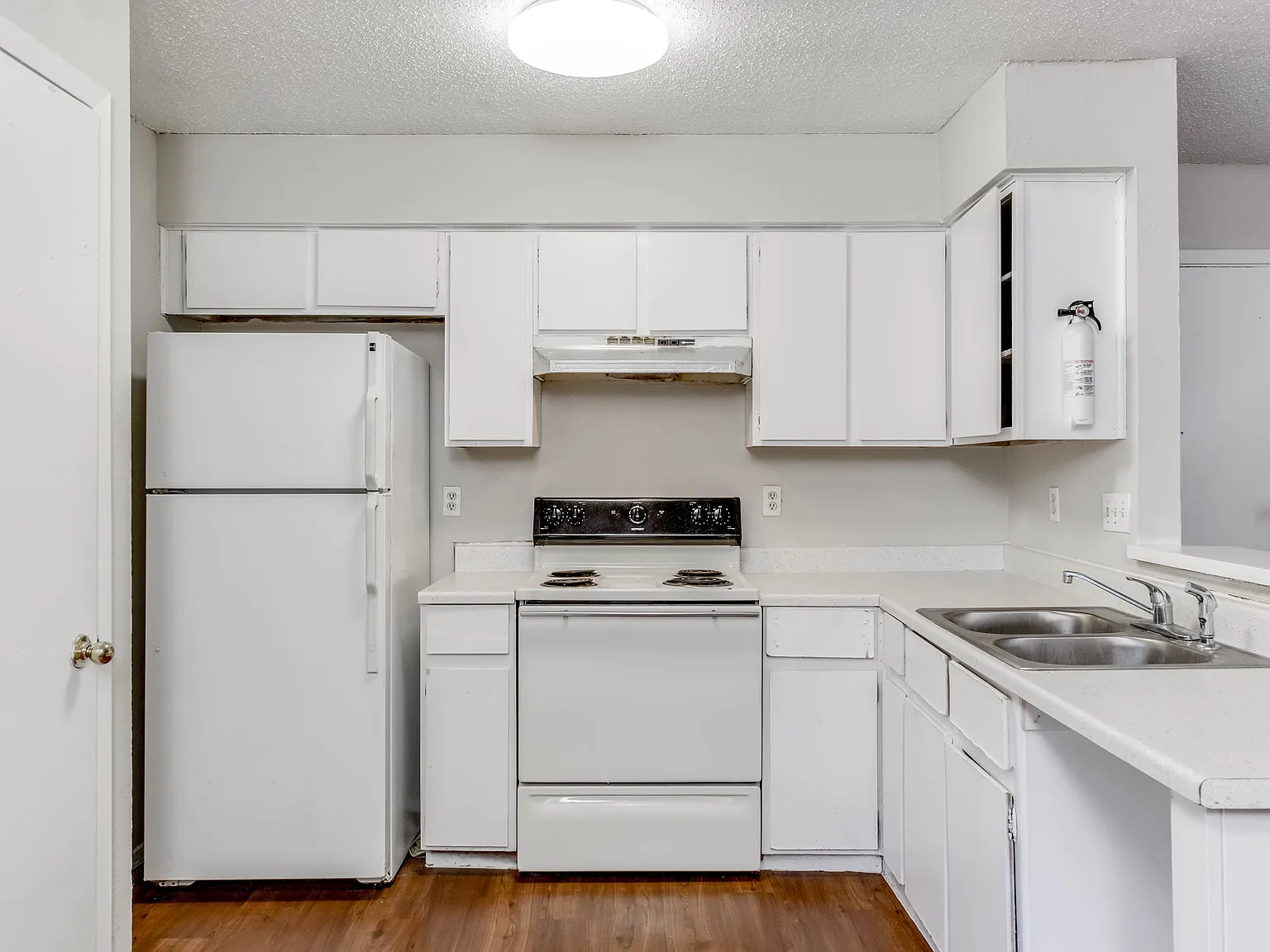 2 bed, 780 sqft, $1,050 — Photo 3
