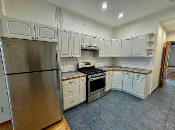 328 East 11th Street image 7 of 13