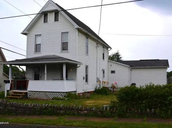 119 Humes St, Jersey Shore, PA 17740