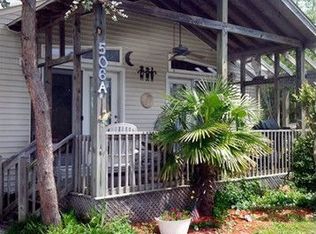 506 Spartanburg Ave, Carolina Beach, NC 28428