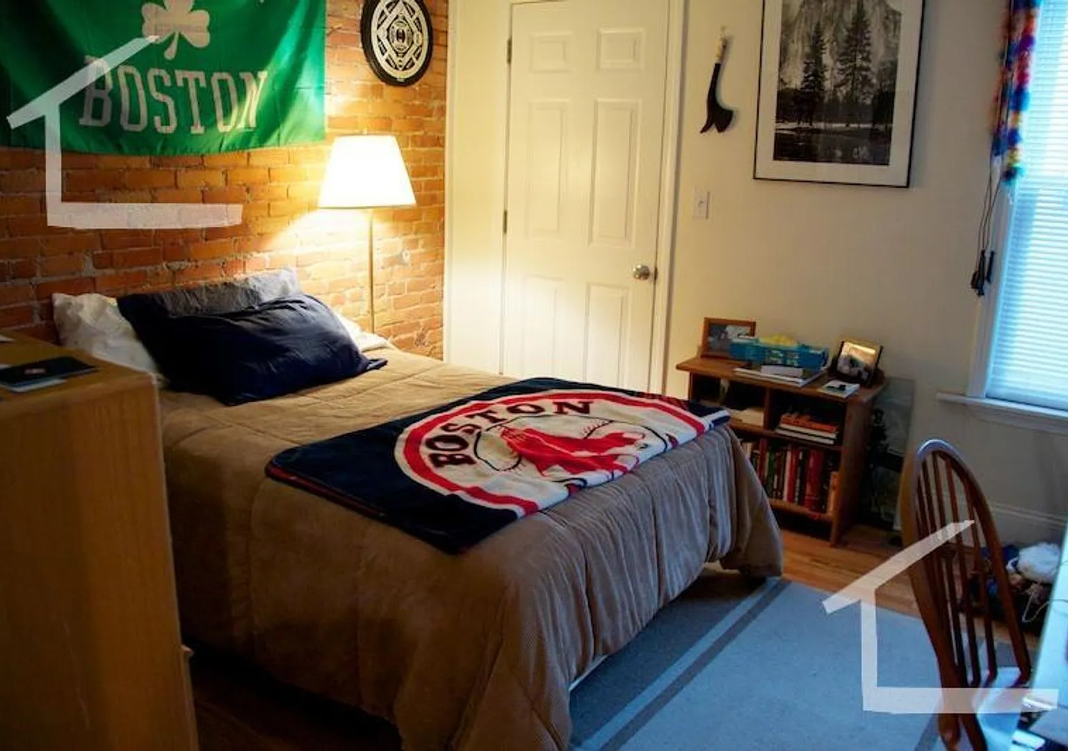 Large 3 bed in Brookline — Photo 1