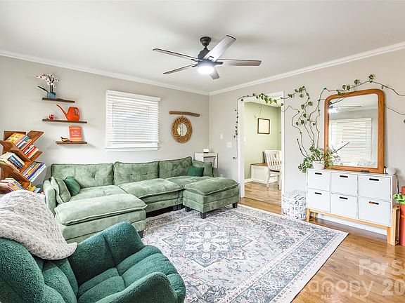 2nd image of 333 Kennerly Dr